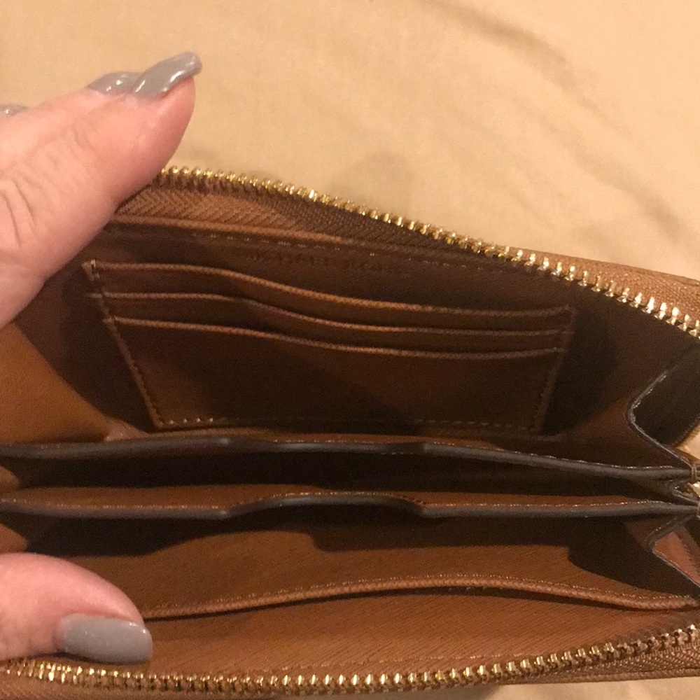 Wallet - Picture 3 of 3